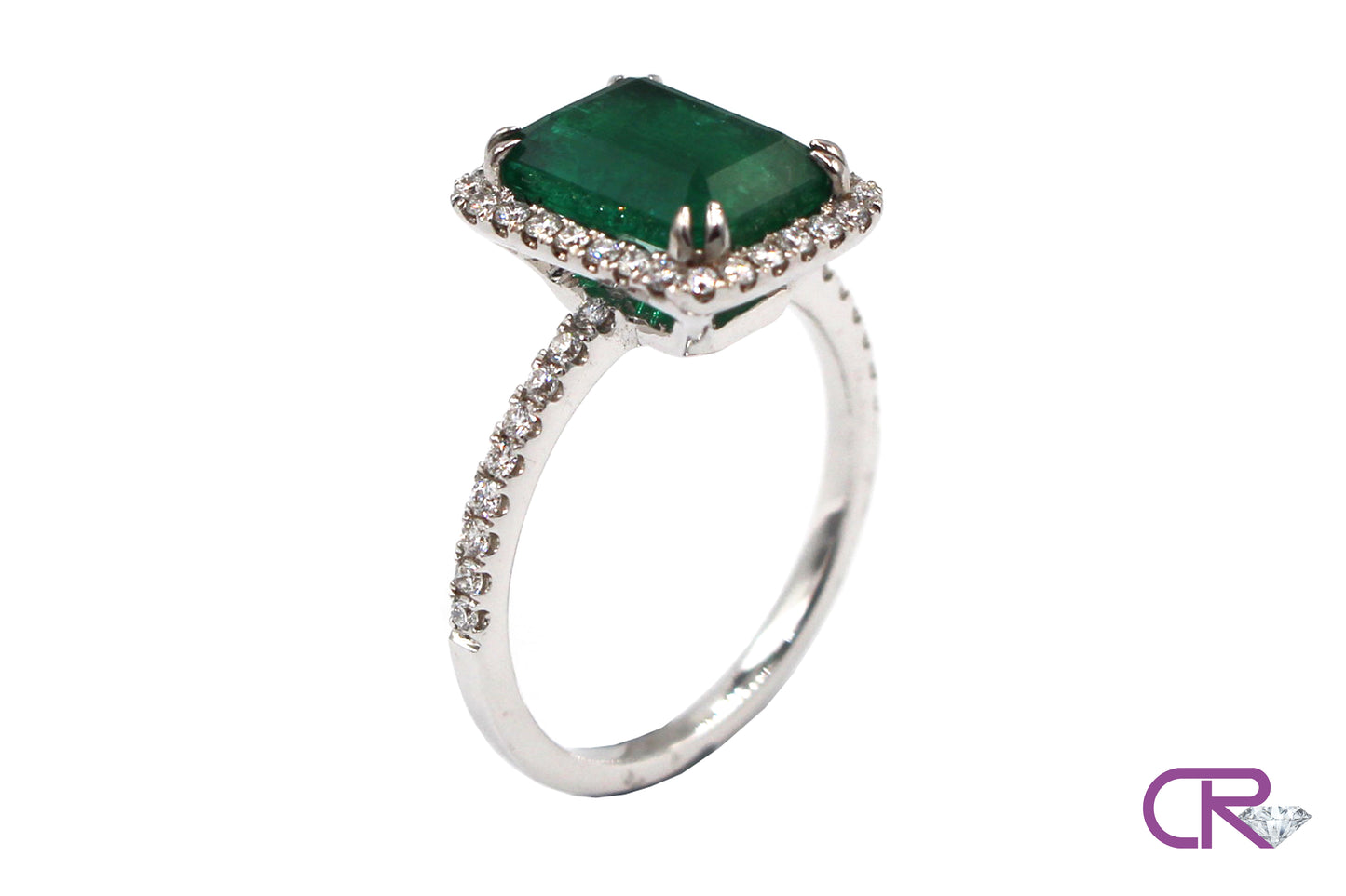 18K Emerald Diamond Halo Ring