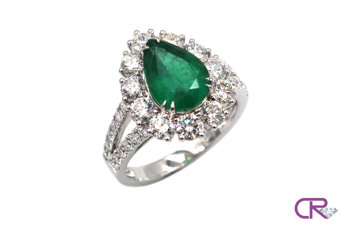 18K Emerald Diamond Ring